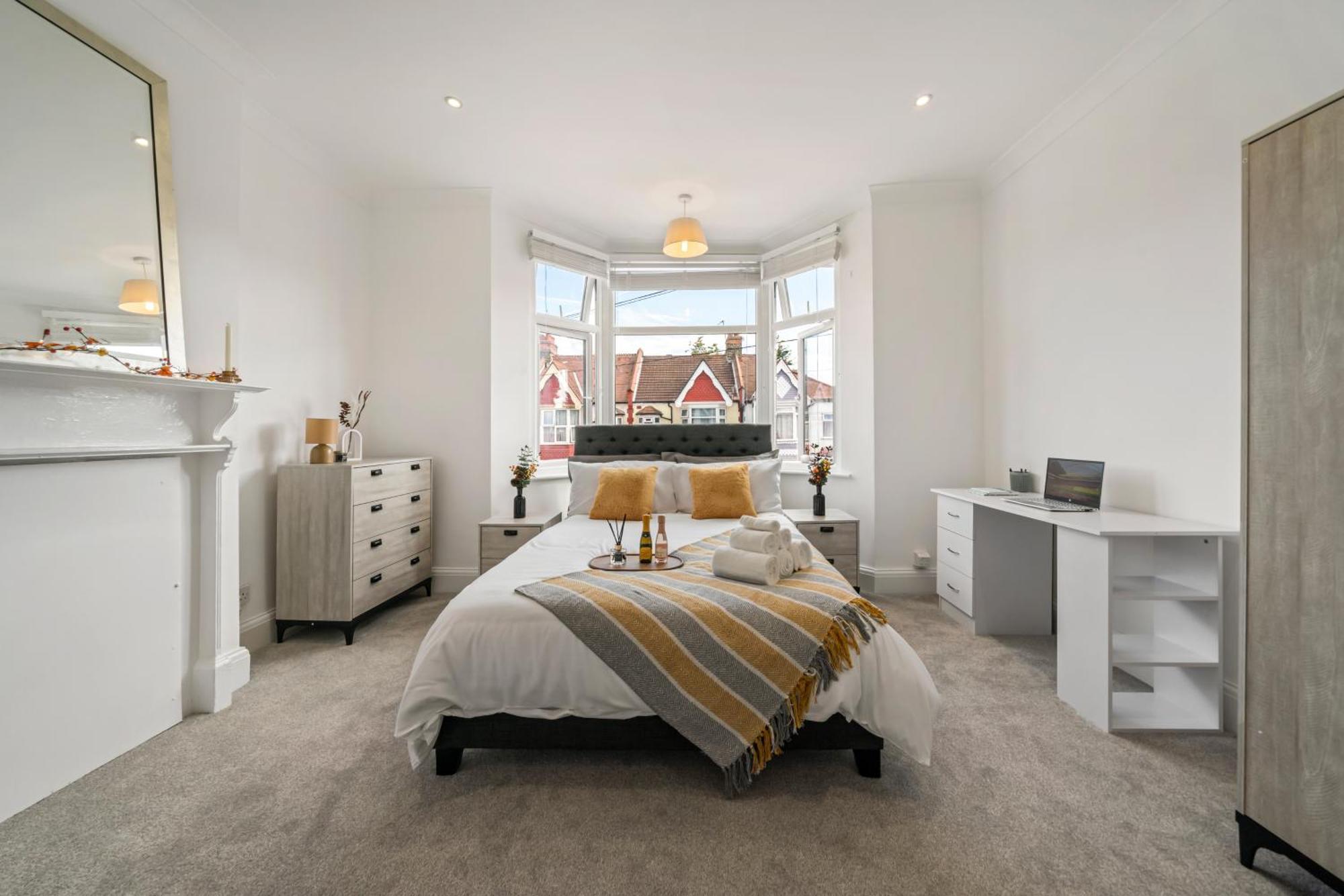 2025 Award Winning - 2 Bedroom Luxury Apartment Next To Wembley Stadium ロンドン エクステリア 写真